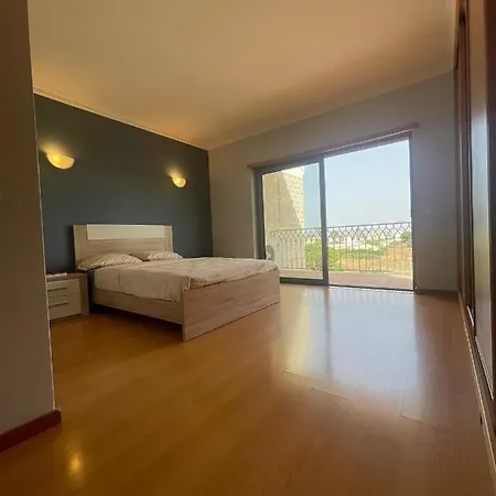 Apartment Branqueira's House *